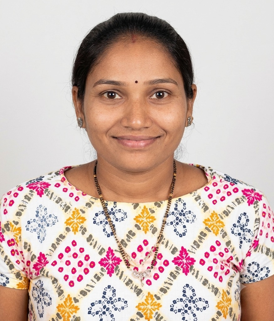Pooja Akash Divar - Part time Cleaner and Cook and Patient Care and Elderly Care and Baby Sitter in sion in Mumbai